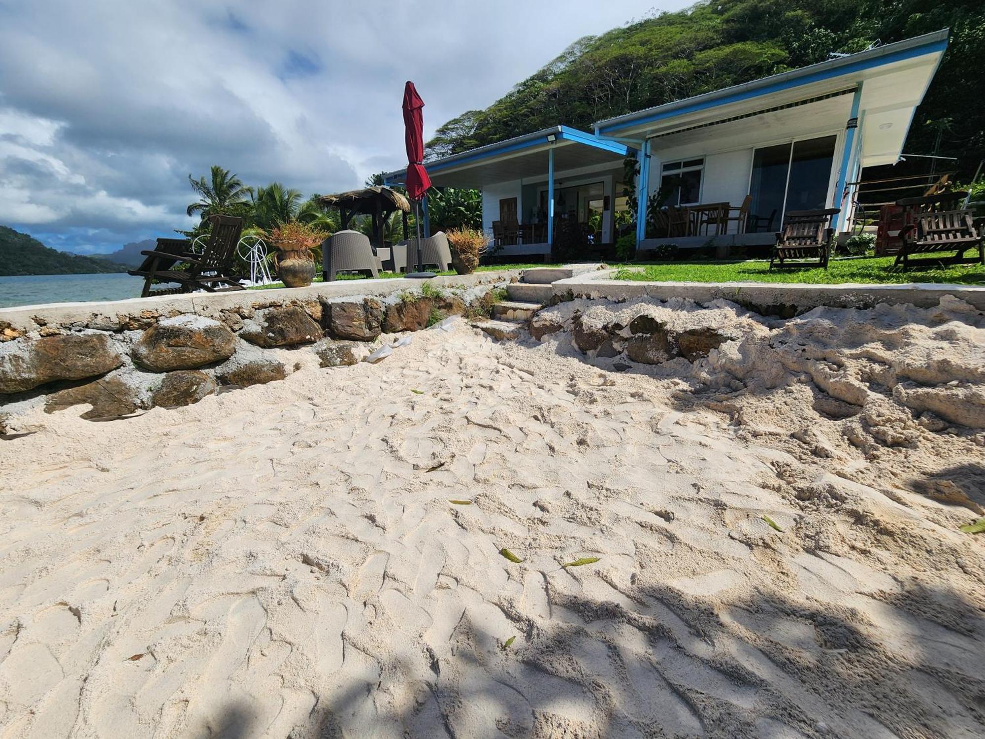 Duplex En Bord De Mer Fare Tahitea Pension Taputapuapea Ngoại thất bức ảnh