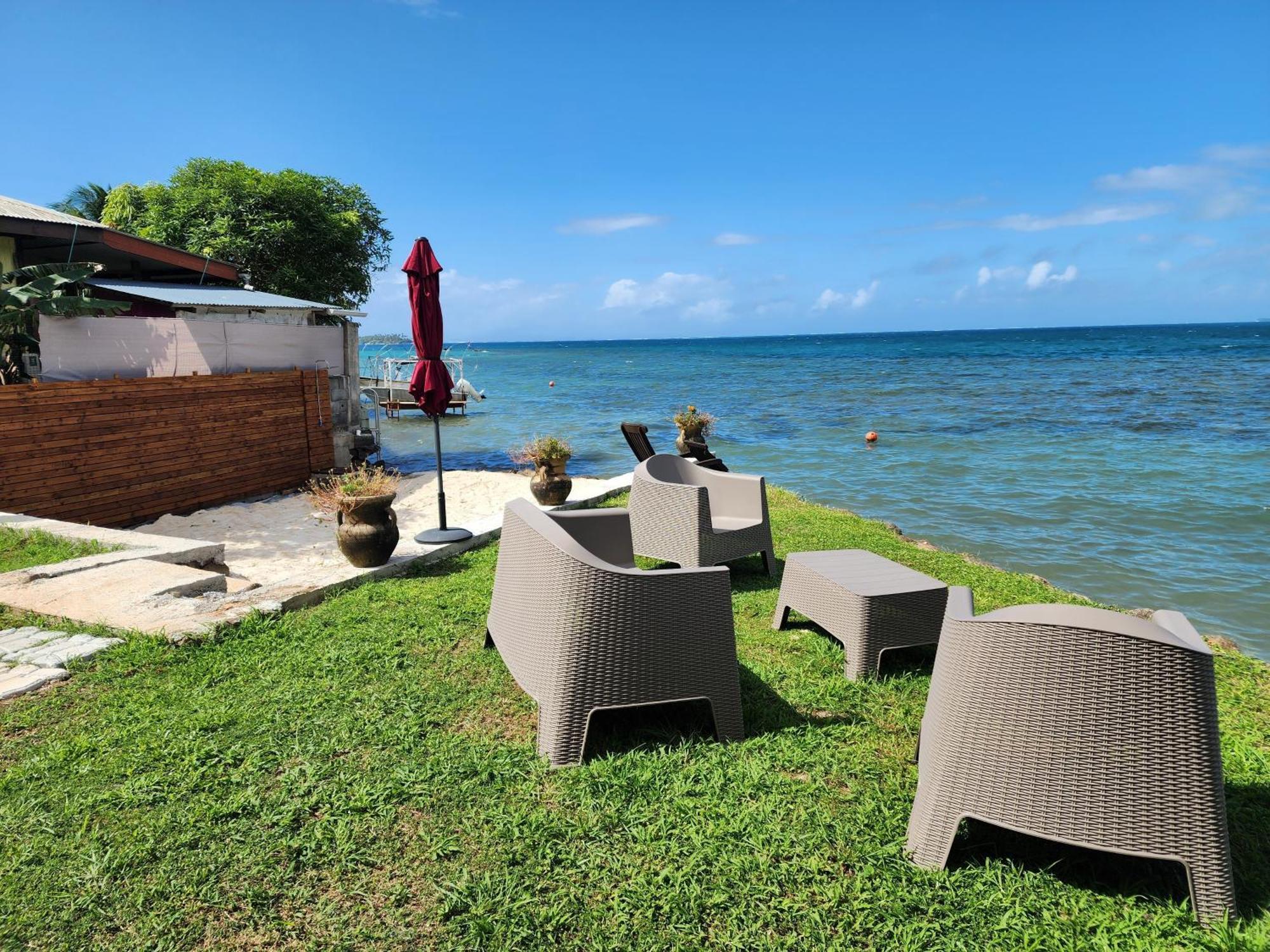 Duplex En Bord De Mer Fare Tahitea Pension Taputapuapea Ngoại thất bức ảnh