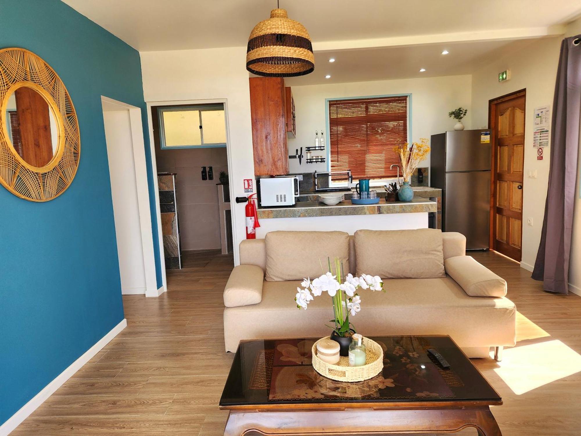 Duplex En Bord De Mer Fare Tahitea Pension Taputapuapea Ngoại thất bức ảnh