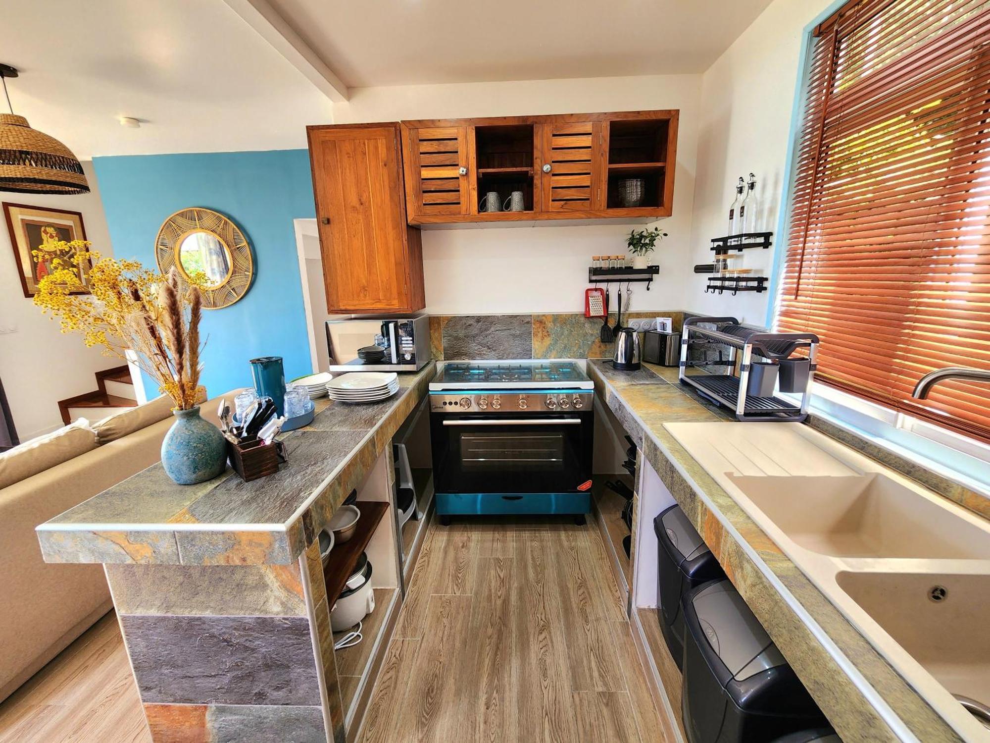 Duplex En Bord De Mer Fare Tahitea Pension Taputapuapea Ngoại thất bức ảnh